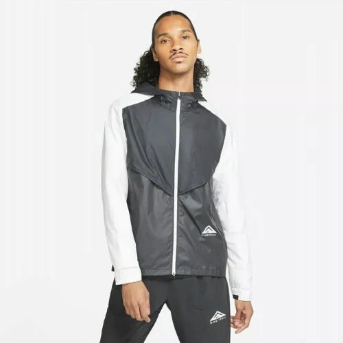 Veste Trail WindRunner Noir Blanc