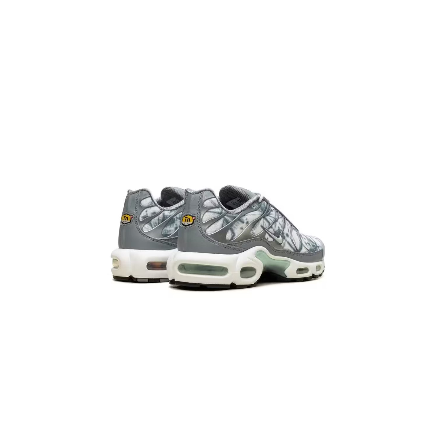 Chaussures Air
Max Plus Origins
Waterway